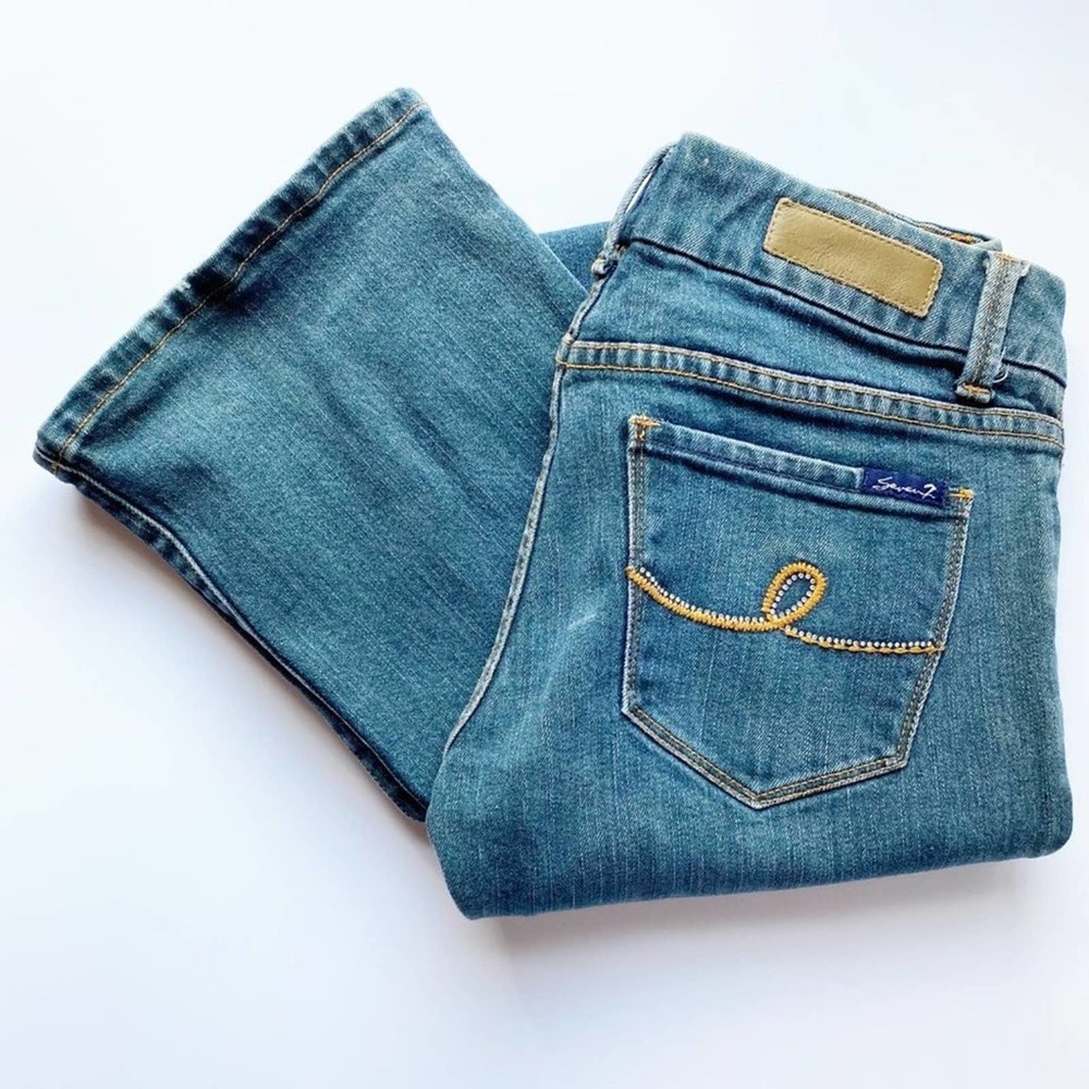 Seven7 Bootcut Rhinestone Back Pocket Size 27Jeans